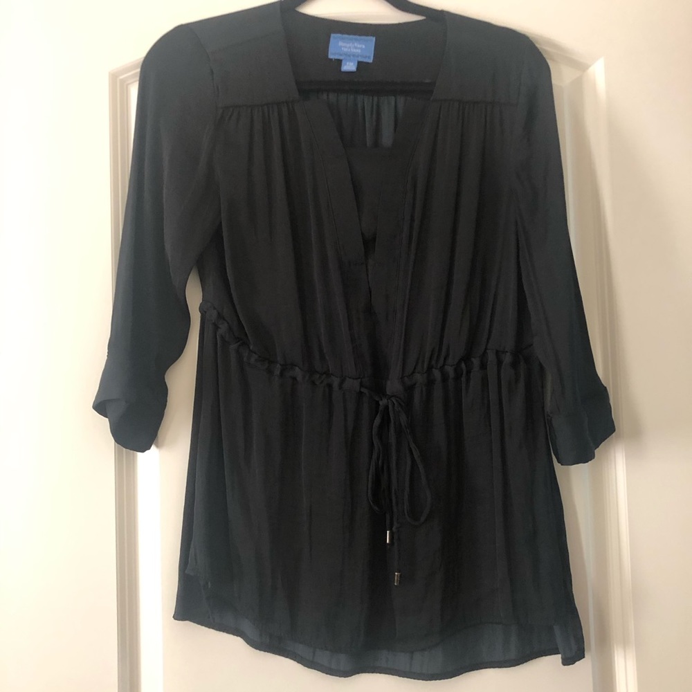 3/$15 Beautiful Black Blouse